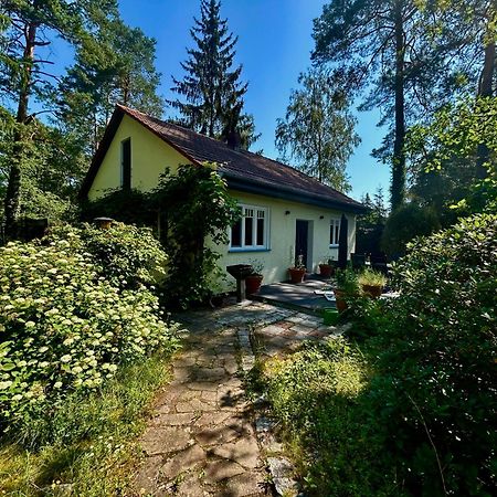 Ferienhaus Im Gruenen Mit Kamin Oranienburg Exterior foto